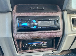 Ford V8 F150 XLT V8 5.0i 1986