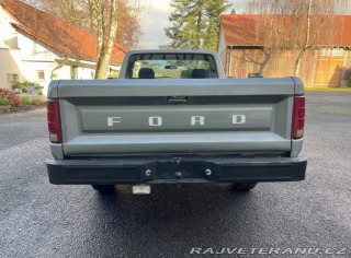 Ford V8 F150 XLT V8 5.0i 1986