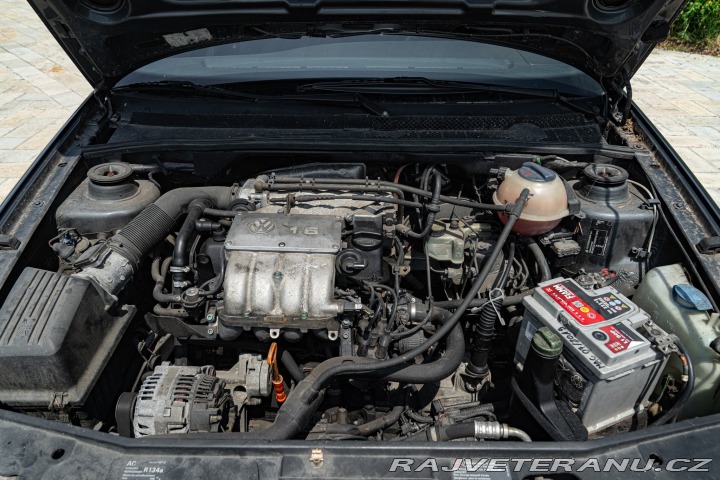 Volkswagen Golf 1.6 ALLESTIMENTO GT 1997