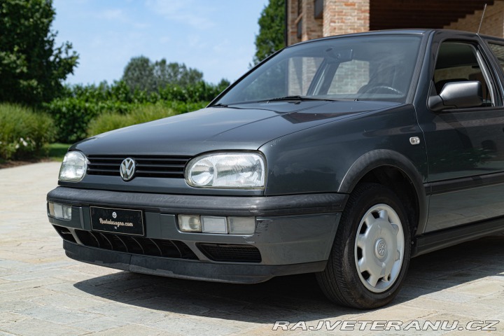 Volkswagen Golf 1.6 ALLESTIMENTO GT 1997