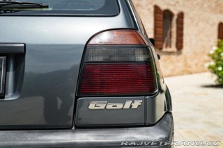 Volkswagen Golf 1.6 ALLESTIMENTO GT 1997
