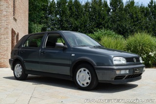 Volkswagen Golf 1.6 ALLESTIMENTO GT 1997