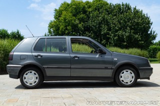 Volkswagen Golf 1.6 ALLESTIMENTO GT 1997