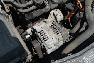 Volkswagen Golf 1.6 ALLESTIMENTO GT 1997