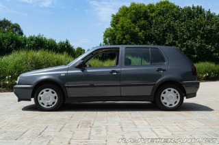Volkswagen Golf 1.6 ALLESTIMENTO GT 1997