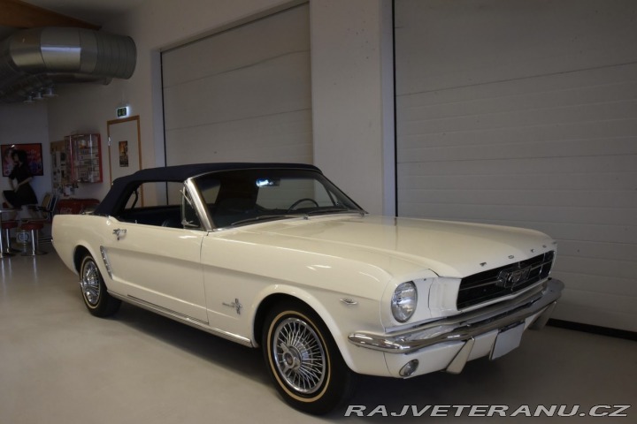 Ford Mustang Convertible 1964