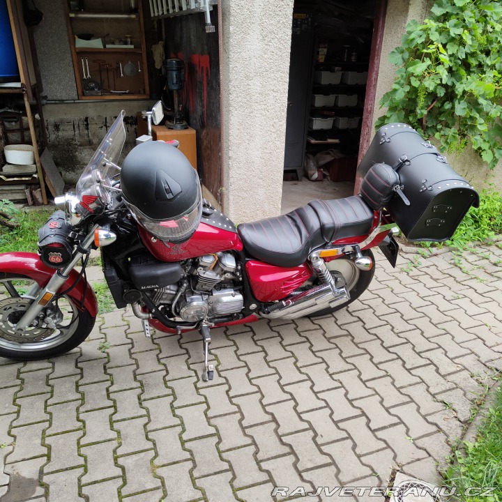 Honda VF Supermagna 1987