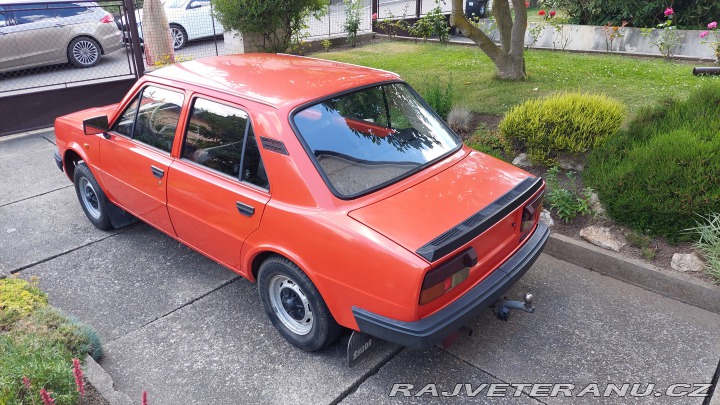 Škoda 105 S 1986