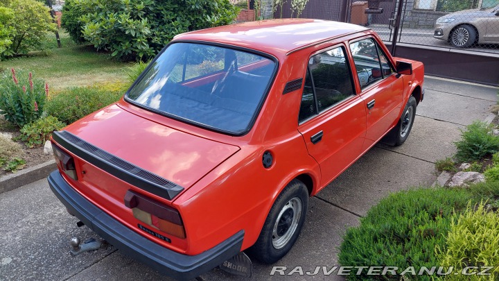 Škoda 105 S 1986
