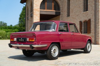 Alfa Romeo Giulia NUOVA SUPER 1300 1974