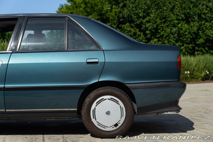 Lancia Ostatní modely DEDRA 1990