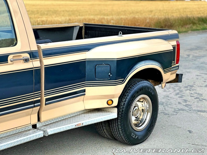 Ford F 350 7.5 V8 | CENTURION 1987