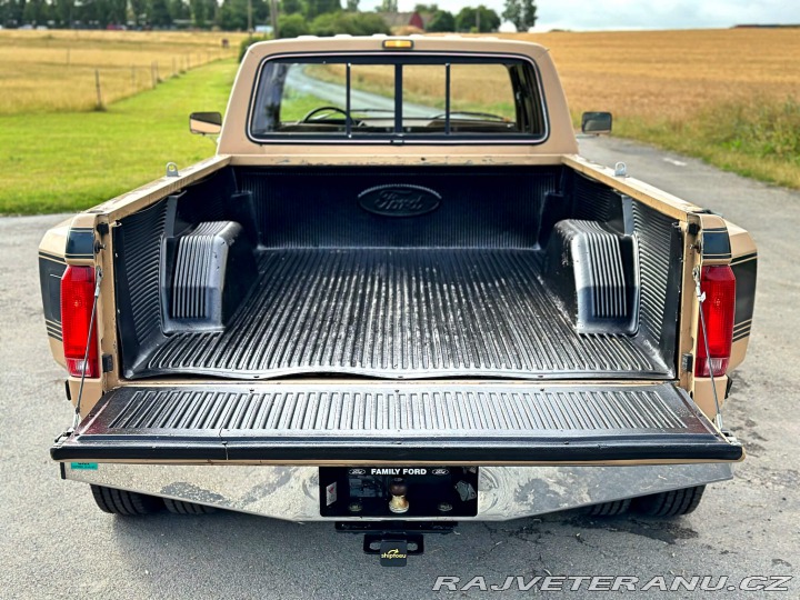 Ford F 350 7.5 V8 | CENTURION 1987