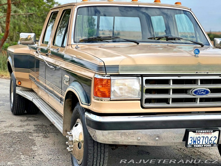 Ford F 350 7.5 V8 | CENTURION 1987