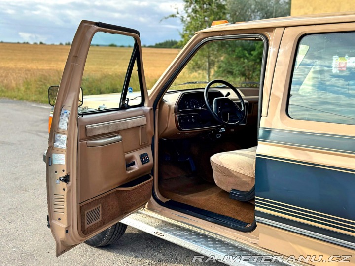 Ford F 350 7.5 V8 | CENTURION 1987
