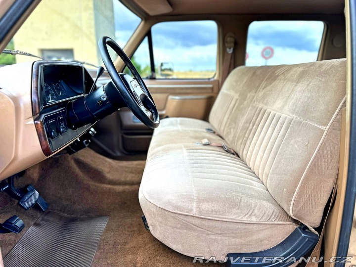Ford F 350 7.5 V8 | CENTURION 1987