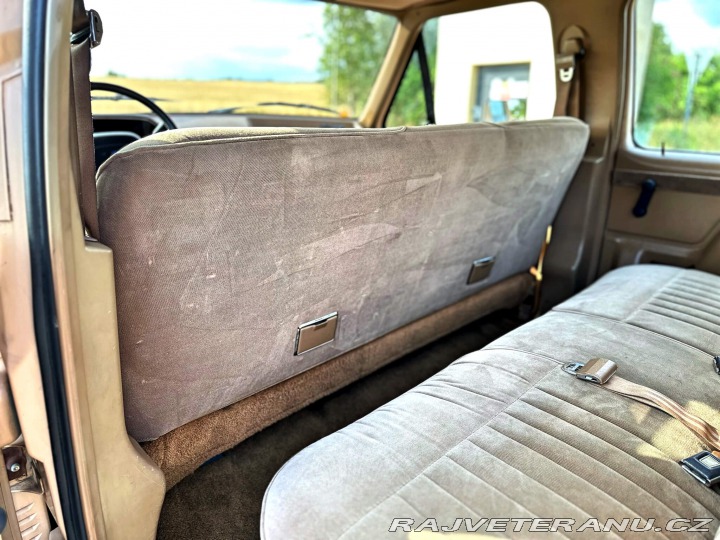 Ford F 350 7.5 V8 | CENTURION 1987