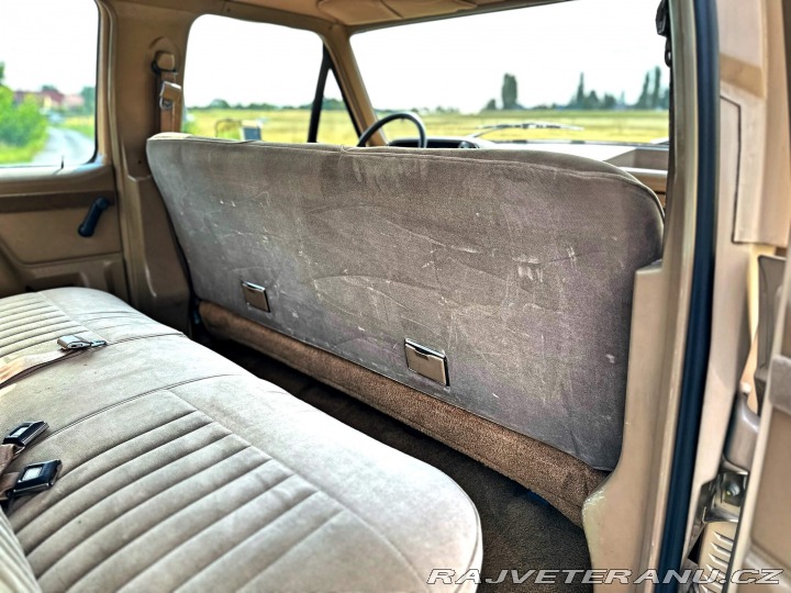 Ford F 350 7.5 V8 | CENTURION 1987