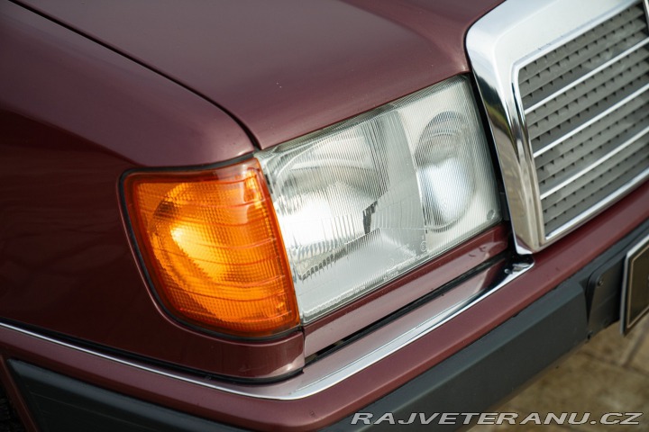 Mercedes-Benz 300 CE 24V Coupé 1991