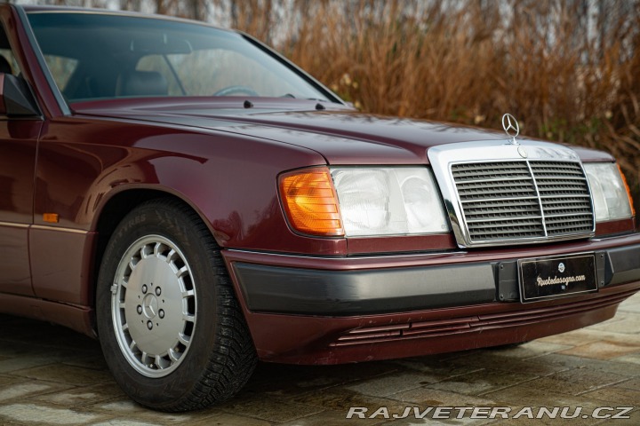 Mercedes-Benz 300 CE 24V Coupé 1991