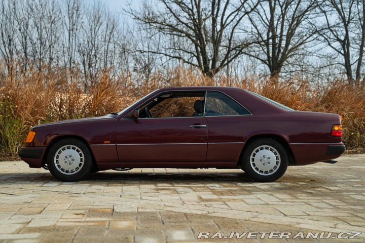 Mercedes-Benz 300 CE 24V Coupé 1991