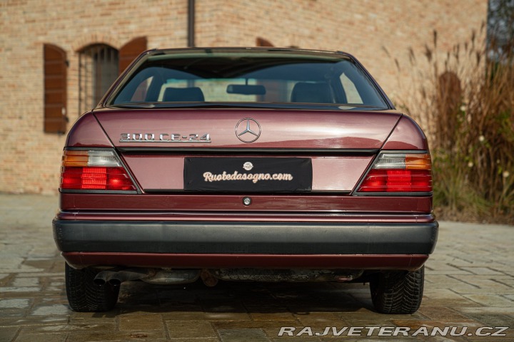 Mercedes-Benz 300 CE 24V Coupé 1991