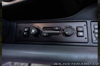 Porsche Ostatní modely 993 Carrera Cabriolet 1994