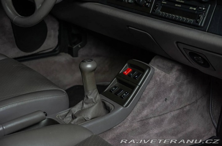 Porsche Ostatní modely 933 Carrera 4 1995