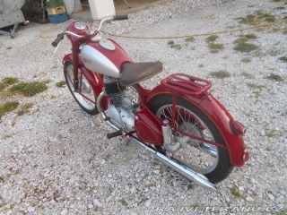 Jawa 250 pérák FJ 1947