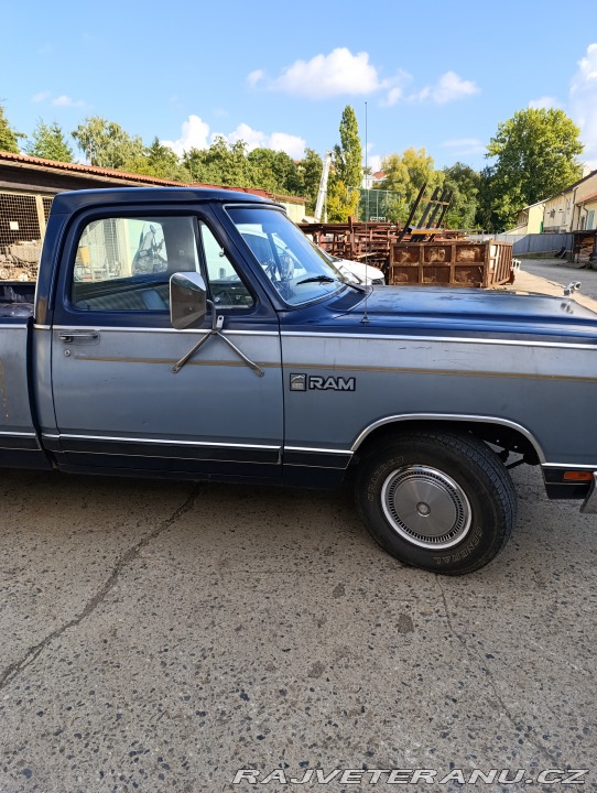 Dodge RAM 1982