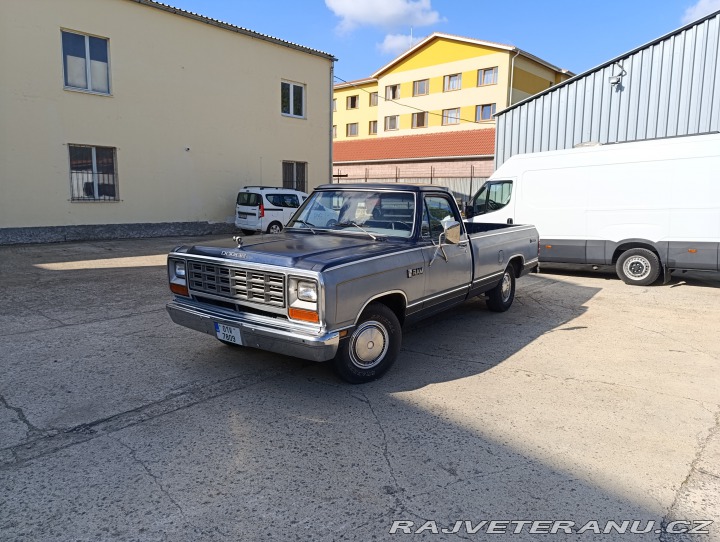 Dodge RAM 1982