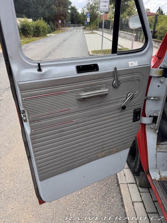 Ford Transit MK1 1.7 V4 1973