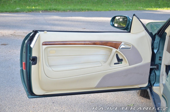 Mercedes-Benz 500 500SL R129 1999