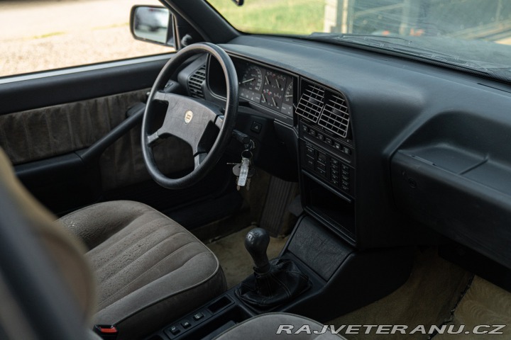 Lancia Thema 6V 1985