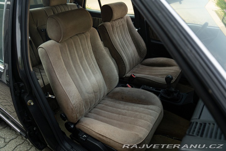 Lancia Thema 6V 1985