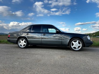 Mercedes-Benz 200 w124 1996