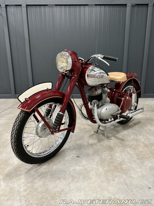 Jawa 250 Perak 1954
