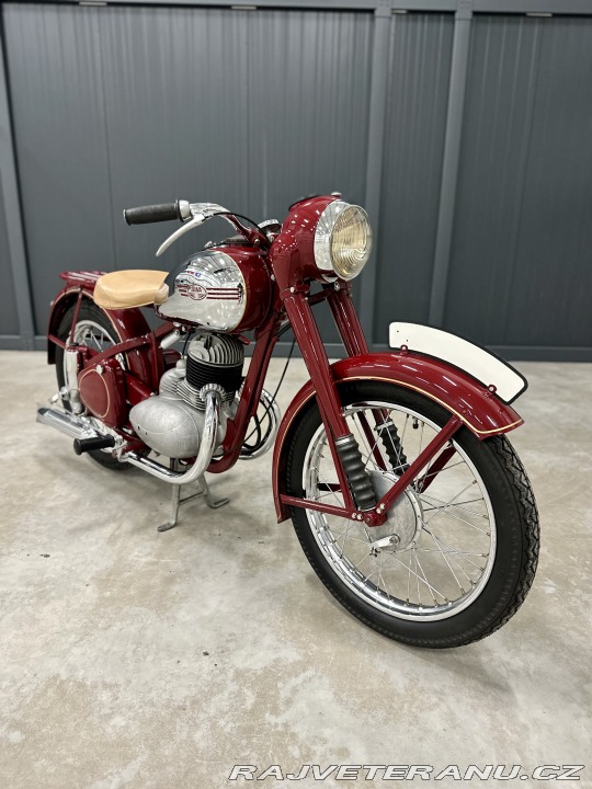 Jawa 250 Perak 1954