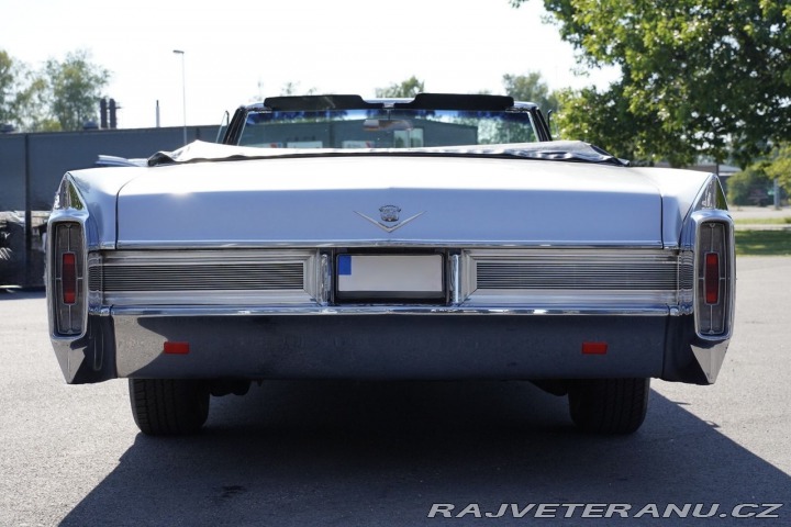 Cadillac DeVille Convertible 1965