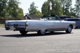 Cadillac DeVille Convertible 1965