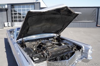 Cadillac DeVille Convertible 1965