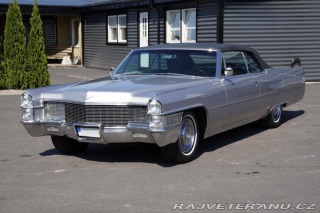 Cadillac DeVille Convertible 1965