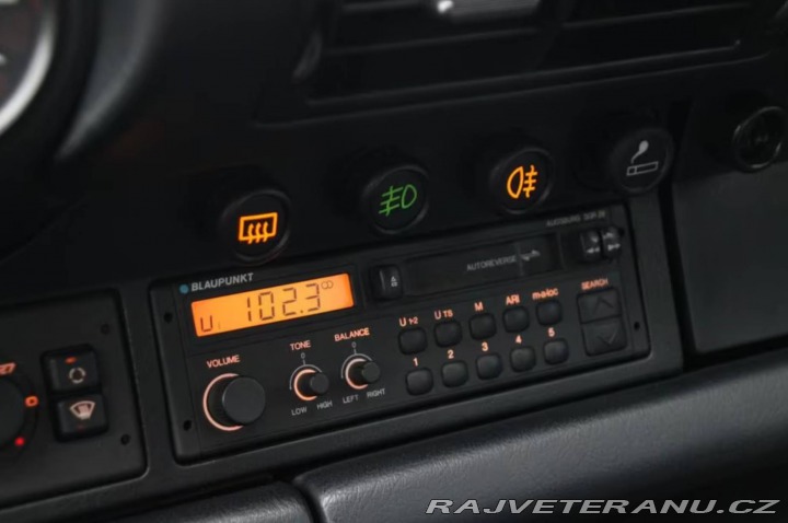 Porsche 911 Carrera 2 1991