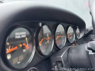 Porsche 911 Carrera 2 1991