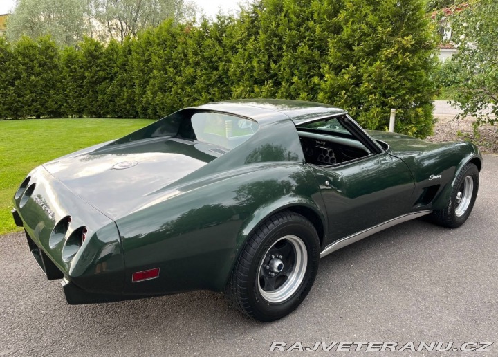 Chevrolet Corvette Stingray Targa 1945