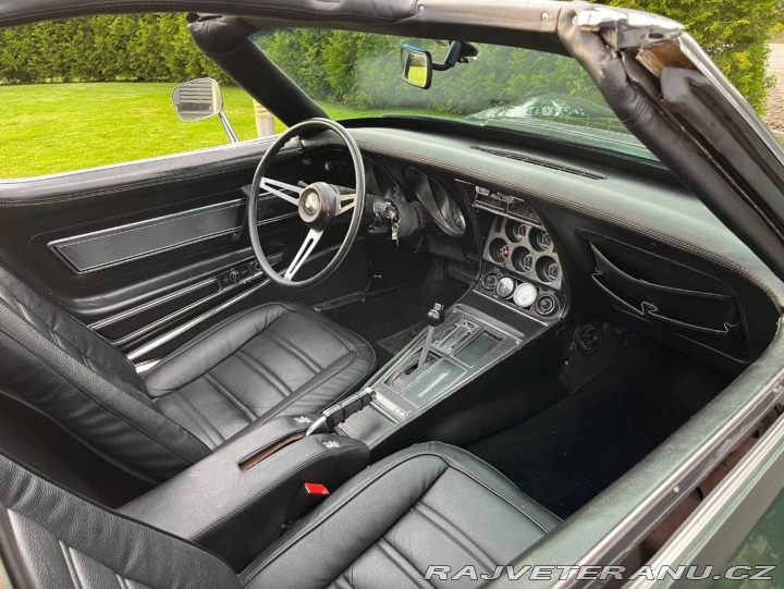 Chevrolet Corvette Stingray Targa 1945