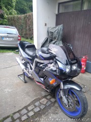 Suzuki GSX GSXR 750 1990