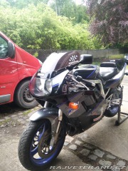 Suzuki GSX GSXR 750 1990
