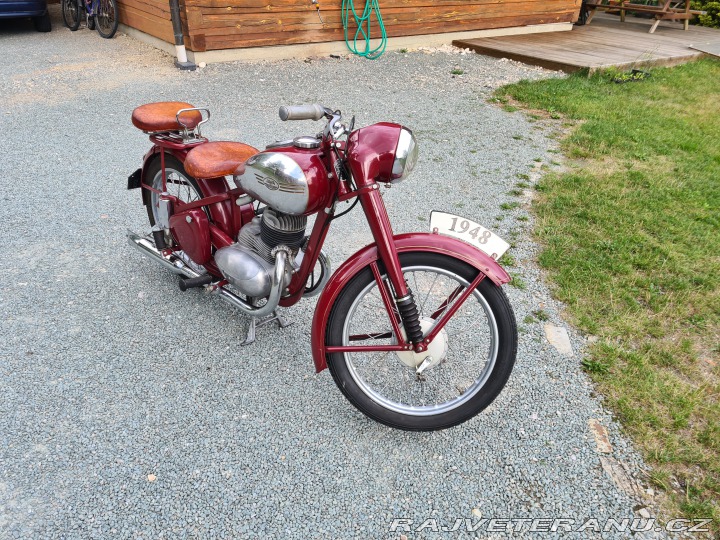 Jawa 250 Pérak 1948