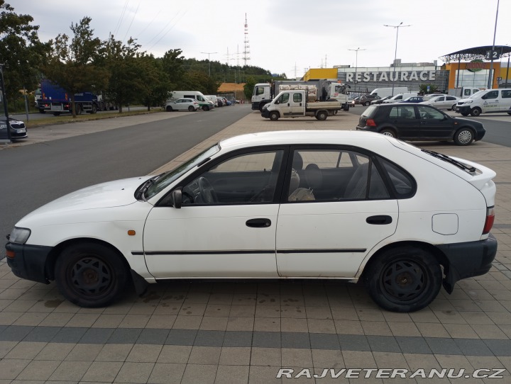 Toyota Corolla E100 1992